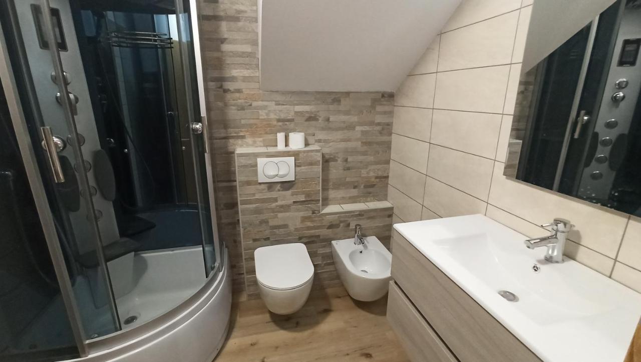 Apartma Apollonio Crni Kal Exterior photo